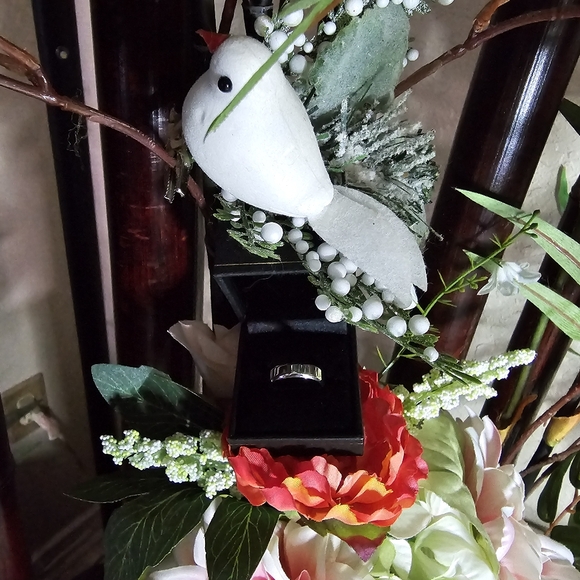 Wedding Ring - Picture 7 of 16